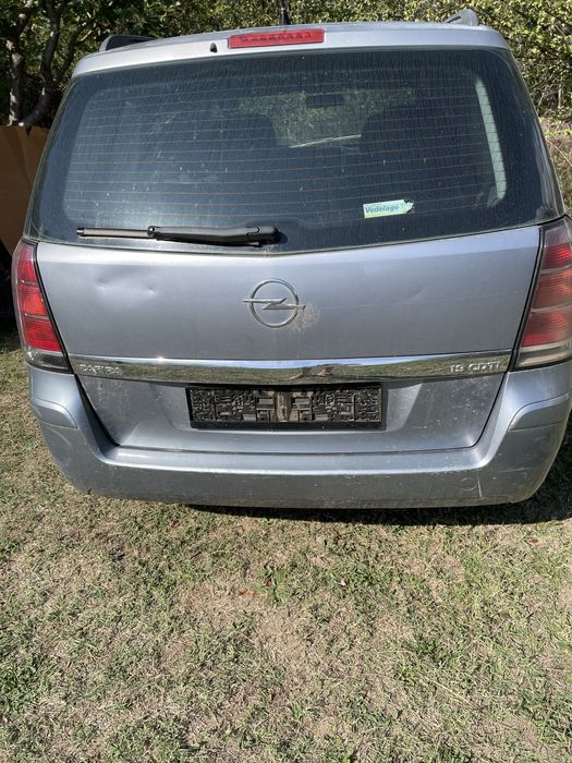 Opel Zafira B 1.9 120 к.с. 2006г..