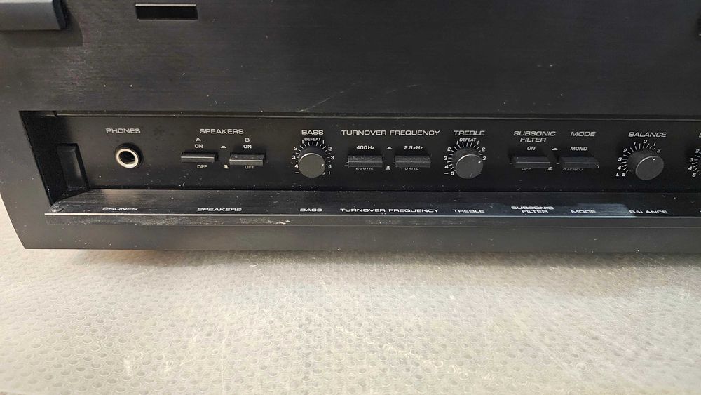 Amplificator Yamaha AX-1070 defect