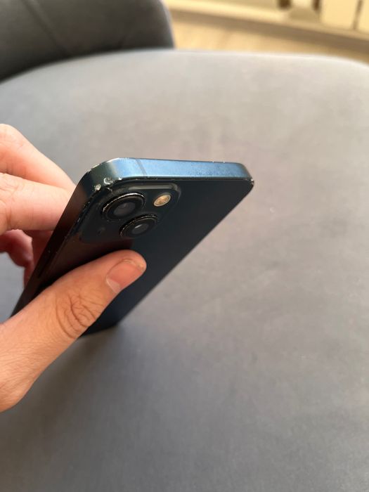 Продам iPhone 13 айфон 13