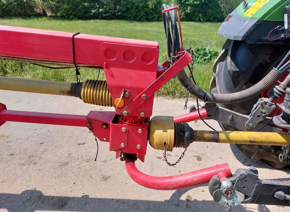 Kasilka Pöttinger Belarus, Claas Arion, Case Puma tortadi