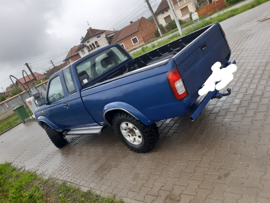 Nissan navara d22