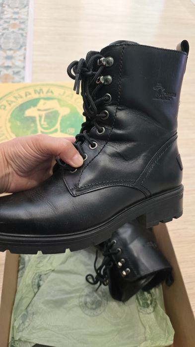 Продам полуботинки зимние