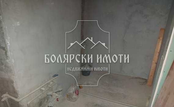 Продава се Тристаен апартамент в Горна Оряховица - 80 кв.м за 831 €/кв.м - Снимка #8