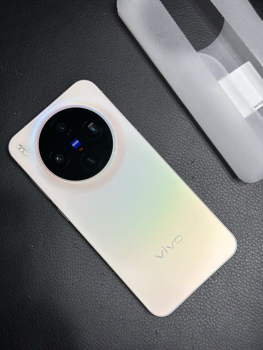 Vivo телефон.