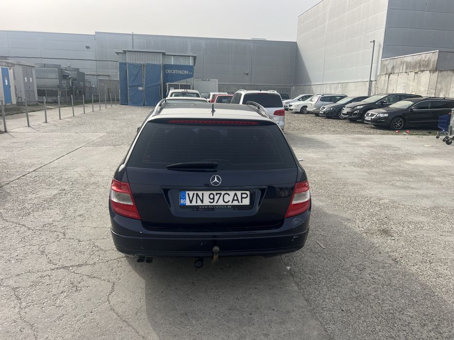 Vand Mercedes-Benz C Class