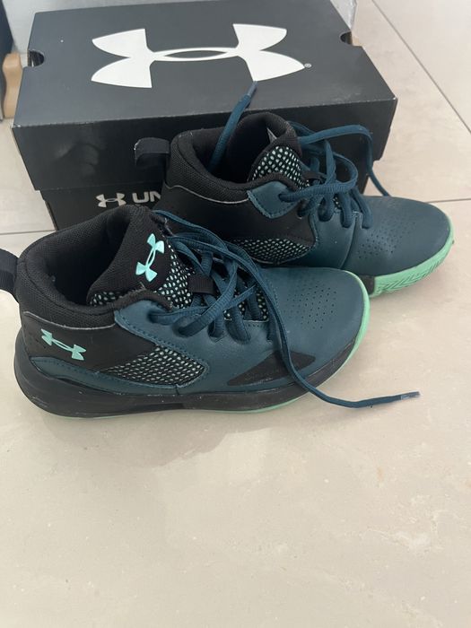 Детски маратонки Under armour размер 30