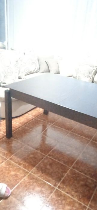 Трапезна маса разтегателна