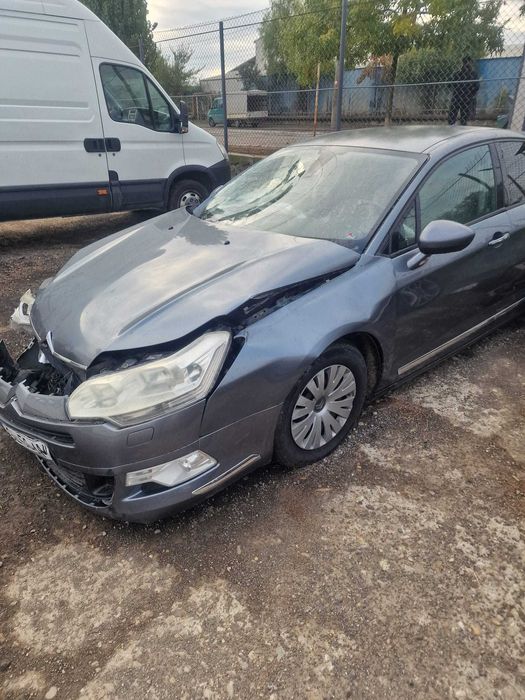 Vând Citroen c5 pt dezmembrări
