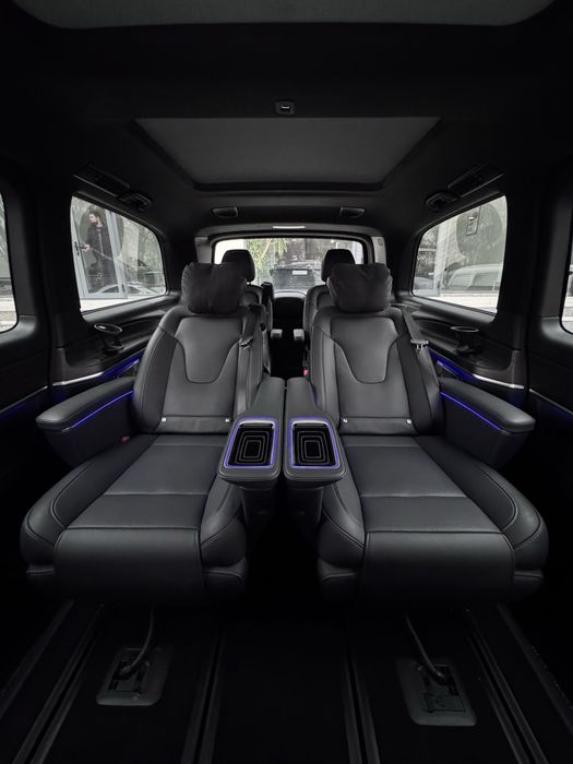 Mercedes-Benz V-Class 300