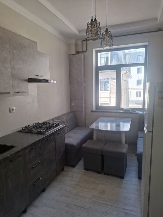 Сотилади сергели строитель 2/2/3 навастройка