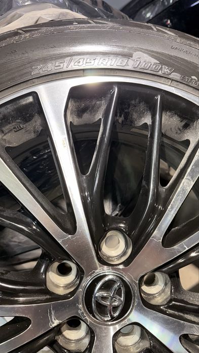 Продаю летние шины с дисками