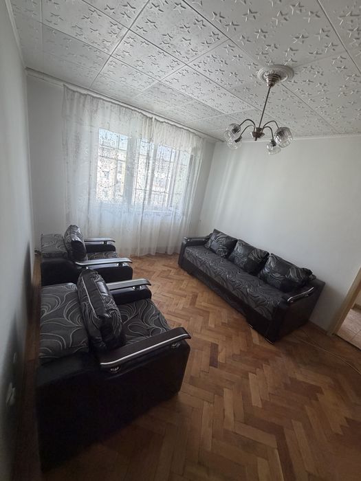 Vand apartament central curtea de arges