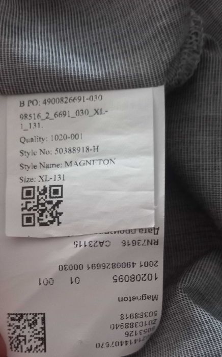 Cămașă originală Hugo Boss,  mărimea XL