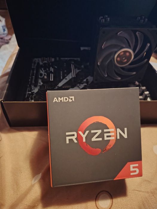 Kit Placa de baza MSI X370 KRAIT Gaming + Procesor AMD Ryzen 5 1600x 3