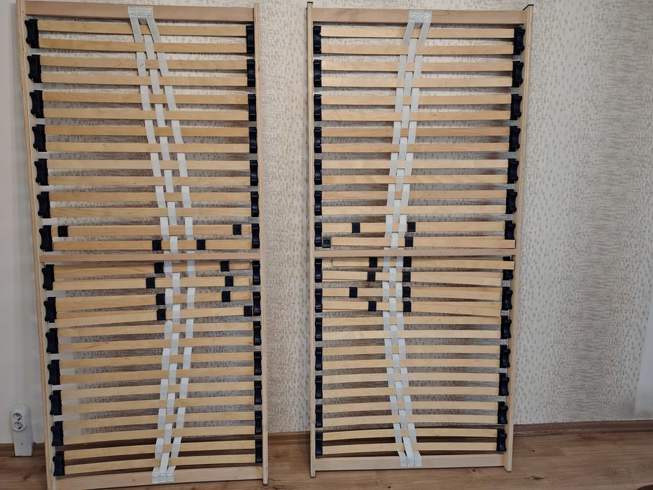 Продавам подматрачни рамки