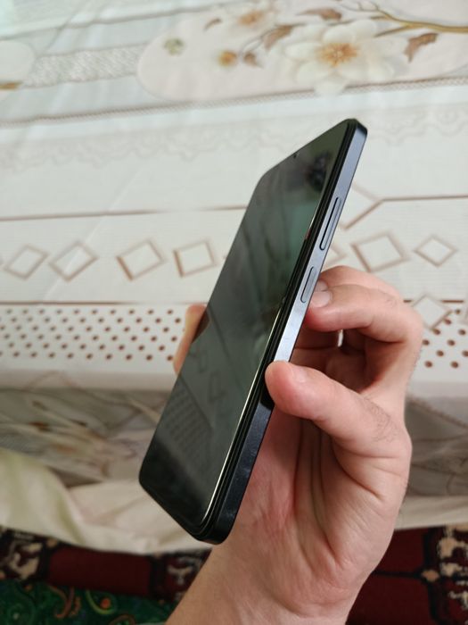 Редми 13С 4+4/128Гб