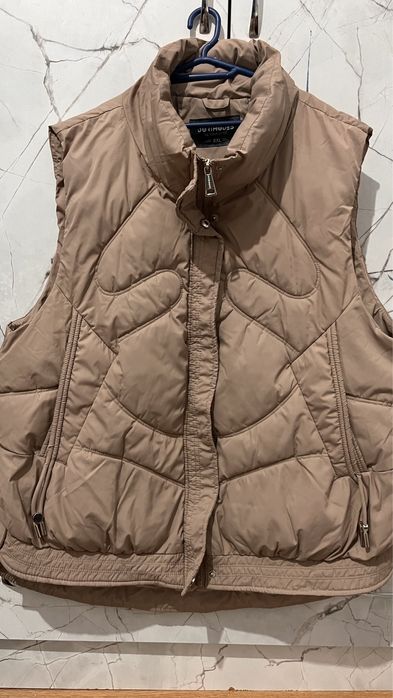 Куртка безрукавка