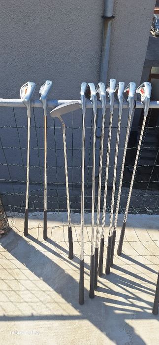 Комплект стикове за голф + калъф