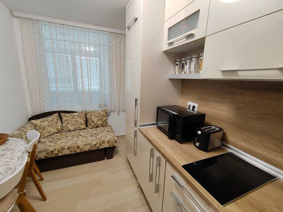 Продава се Едностаен апартамент в Търговище, Вароша - 40 кв.м за 1008 €/кв.м - Снимка #2
