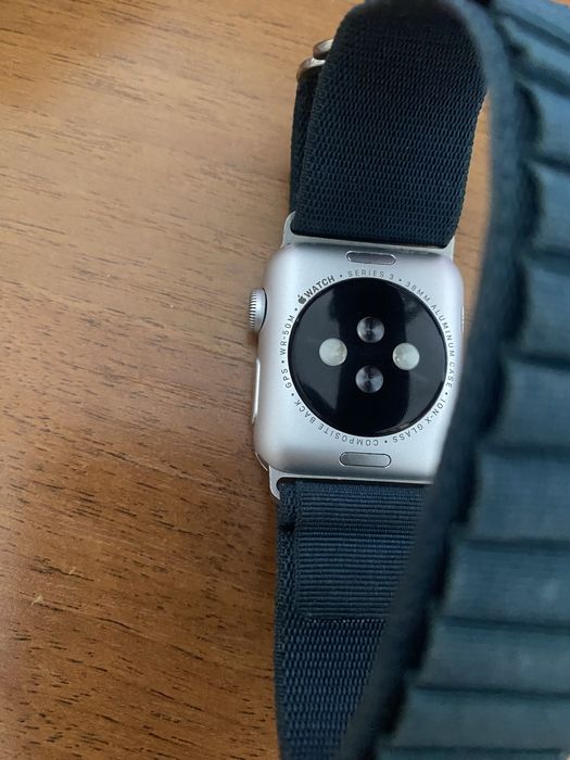 Apple watch series 3 38мм продам