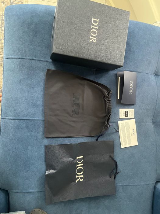 Dior B22 40 White