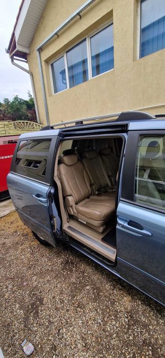 Kia Carnival EX 2008