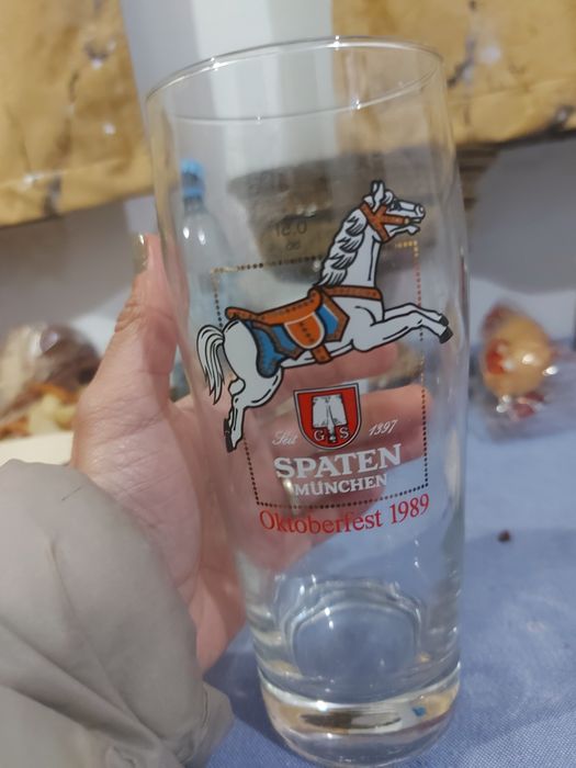 Pahar bere țap oktoberfest