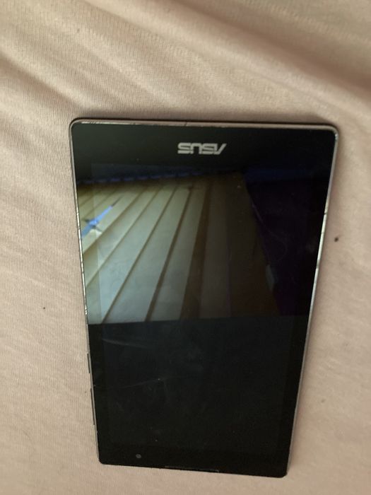 Малък таблет