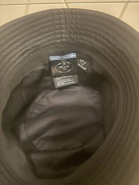 Prada originala unisex