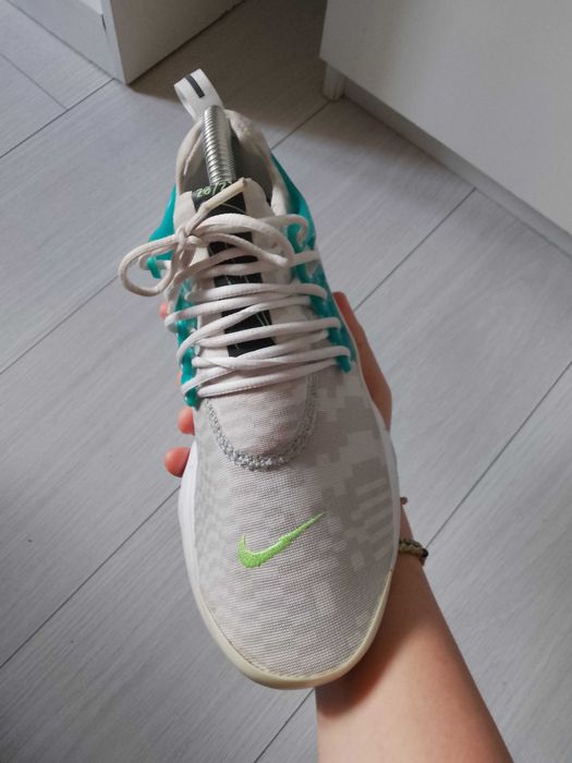 Nike Air presto white