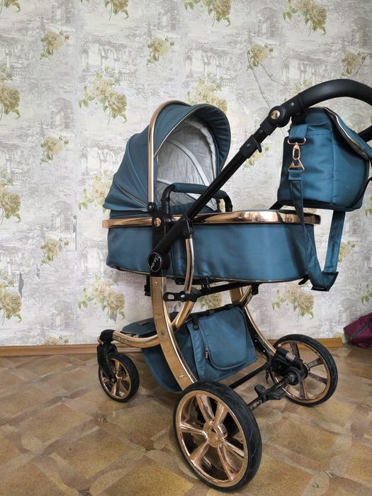 Продам коляску бу в хорошем состоянии