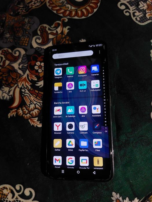 Infinix Note 30 Pro xotira 8.128 hamma joyi radnoy karopka dak bor