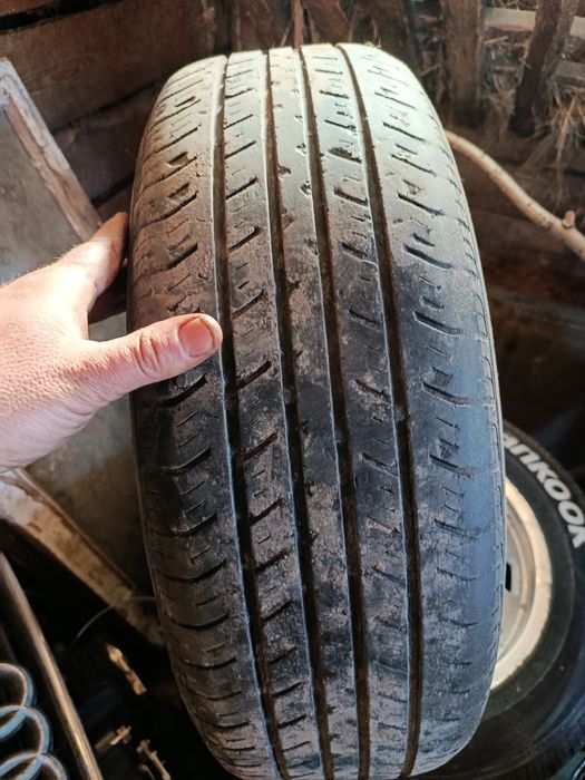 Продам комплект дисков с резиной