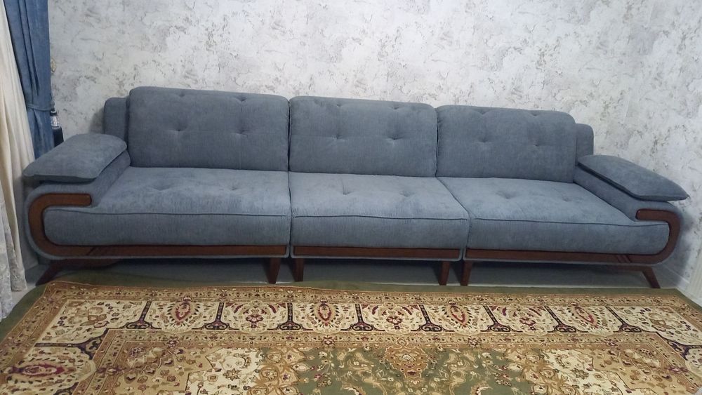 Мебель сатылады. Әртүрлі Дивандар