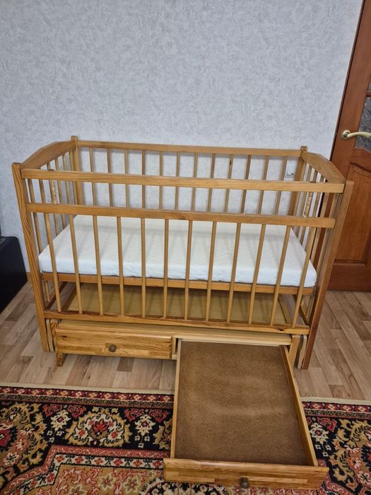 Манеж детский деревянный