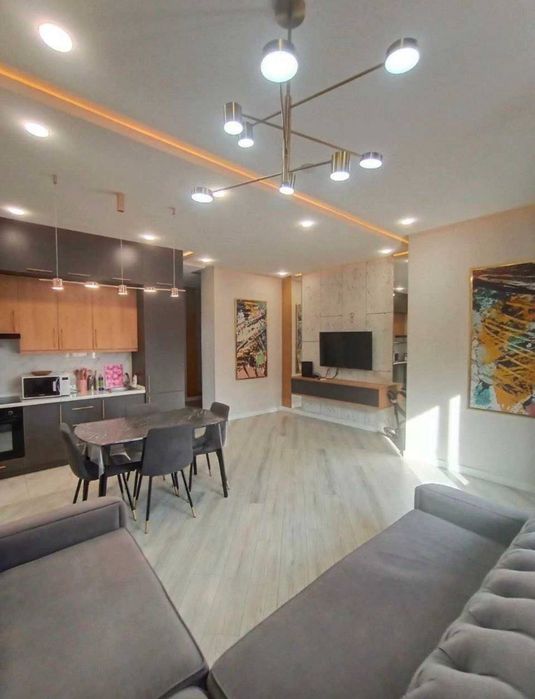 Нукусская ЖК "Dream House" 2/9/10 
Ориентир: 8 роддом-кирпич 53 м2