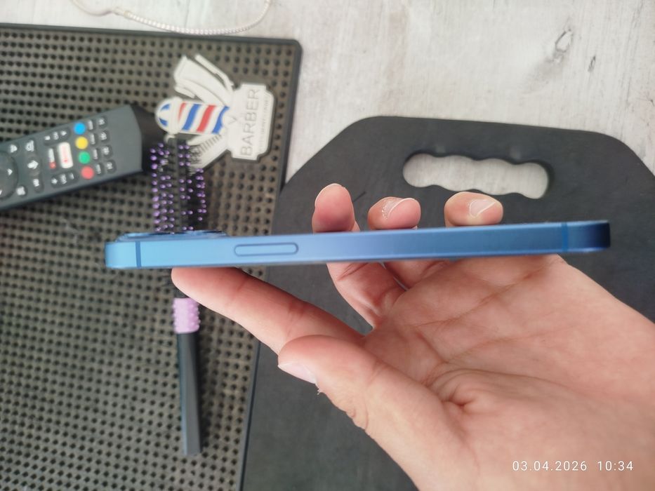 Айфон 13 сатылады