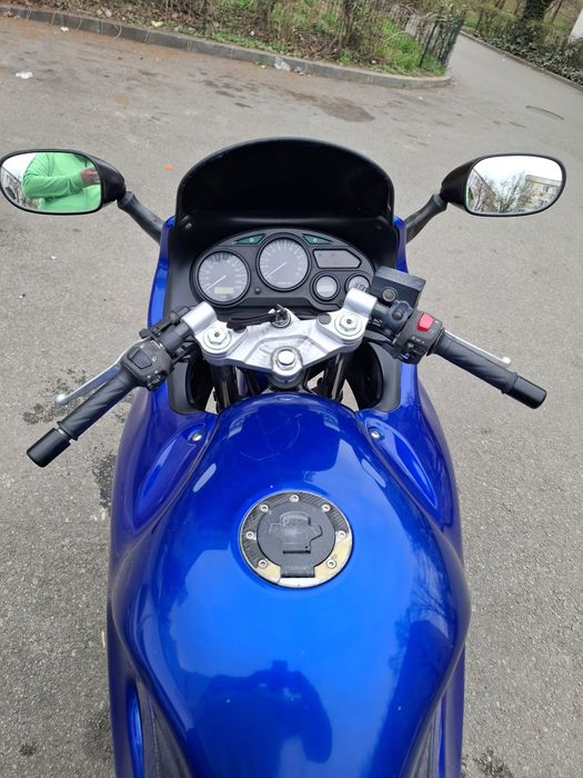 Vând Suzuki gsx600f