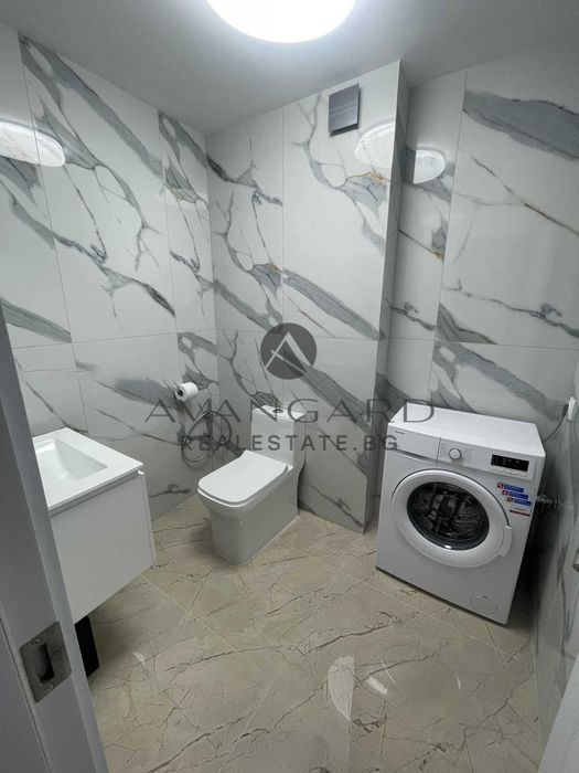 Продава се Тристаен апартамент в Пловдив, Остромила - 104 кв.м за 2279 €/кв.м - Снимка #6