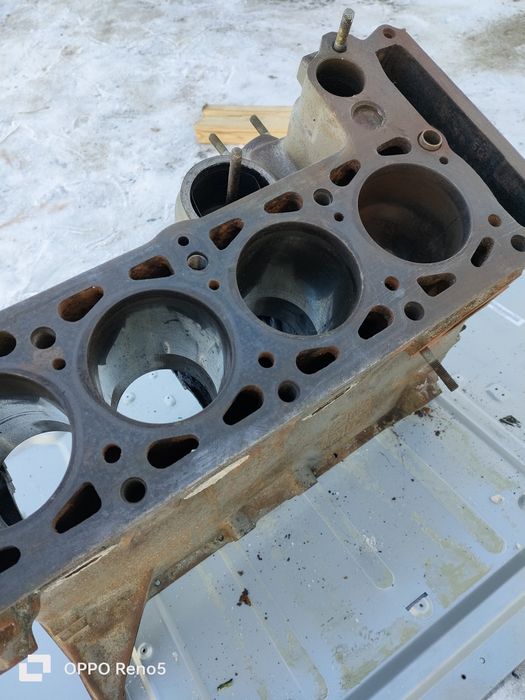 Запчасти на  двигатель ваз классика