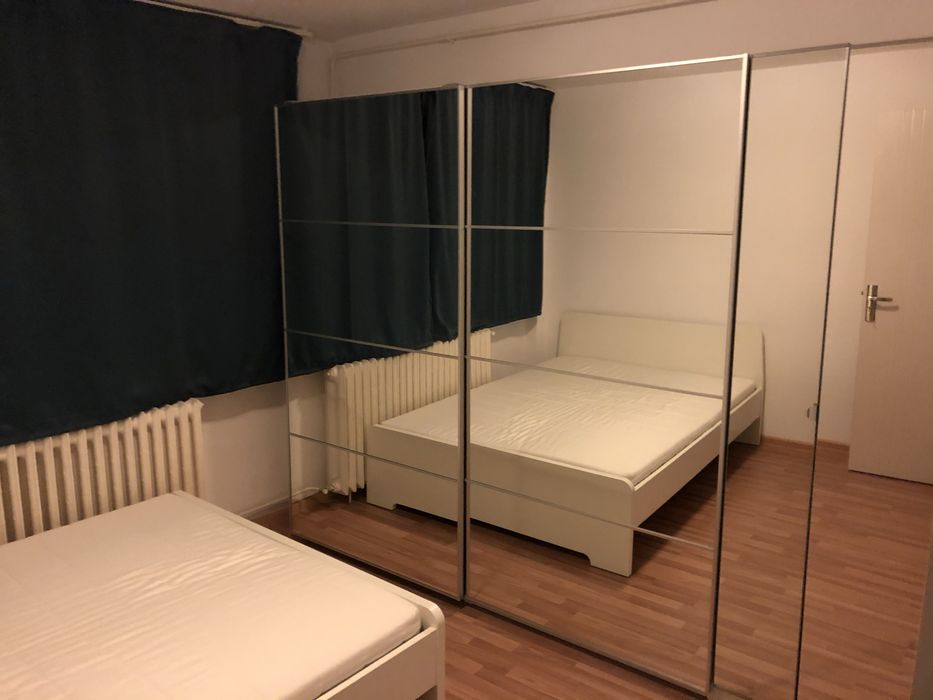 Proprietar inchiriez Arcul de triumf 2 camere