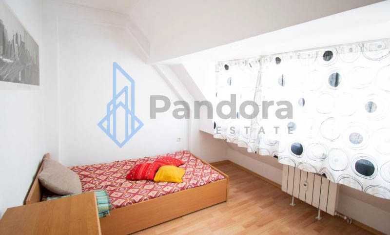 Дава се под наем Тристаен апартамент в София, Борово - 76 кв.м за 550 € - Снимка #1