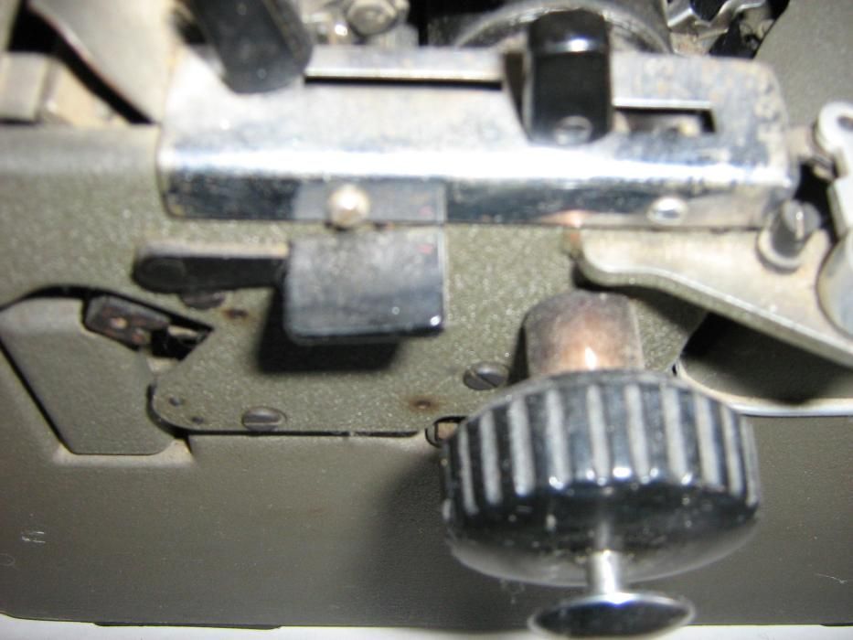 Maşină veche de scris Triumph-Matura