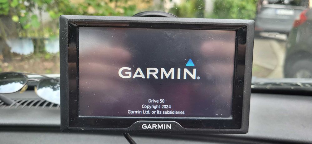 Garmin GPS Drive 50 Full Europa ( Life actualizare Pe Viata) full accesori actualizat 2027