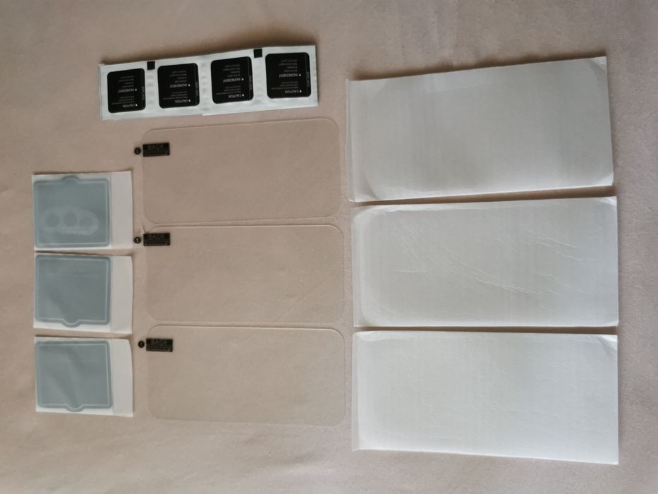 Sticlă protecţie ecran iPhone 14 pro-3buc- preț flx