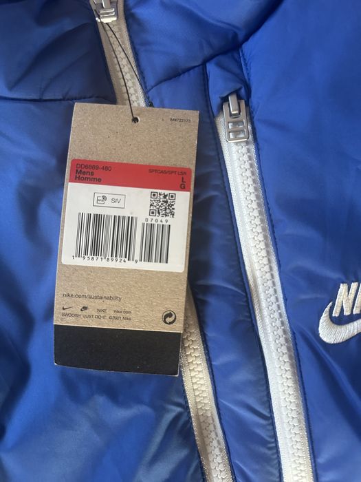 Vesta Nike originala cu eticheta