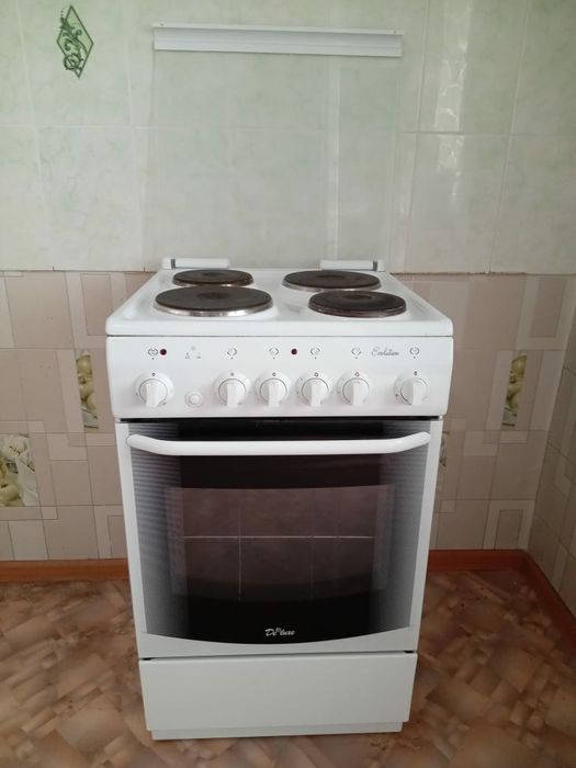 Электроплита Deluxe