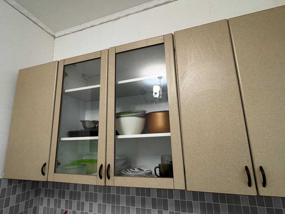 Продам кухонный гарнитур МДФ