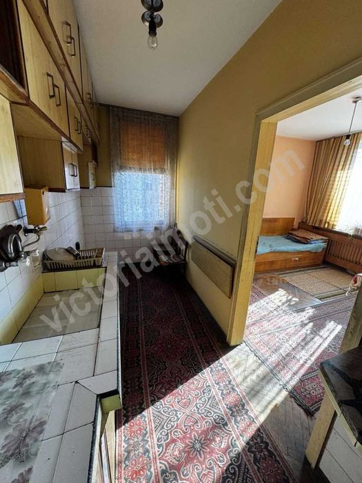 Продава се Тристаен апартамент в Велико Търново, Център - 100 кв.м за 1150 €/кв.м - Снимка #1
