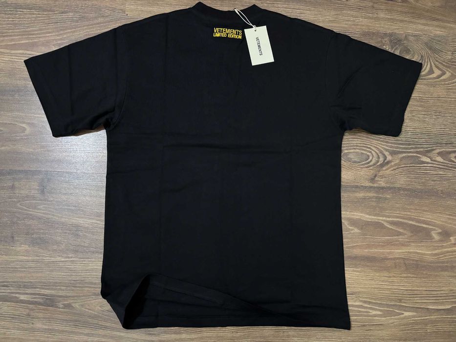 Оригинална Унисекс Тениска VETEMENTS I'm Rich Oversize в Черно - S-2XL